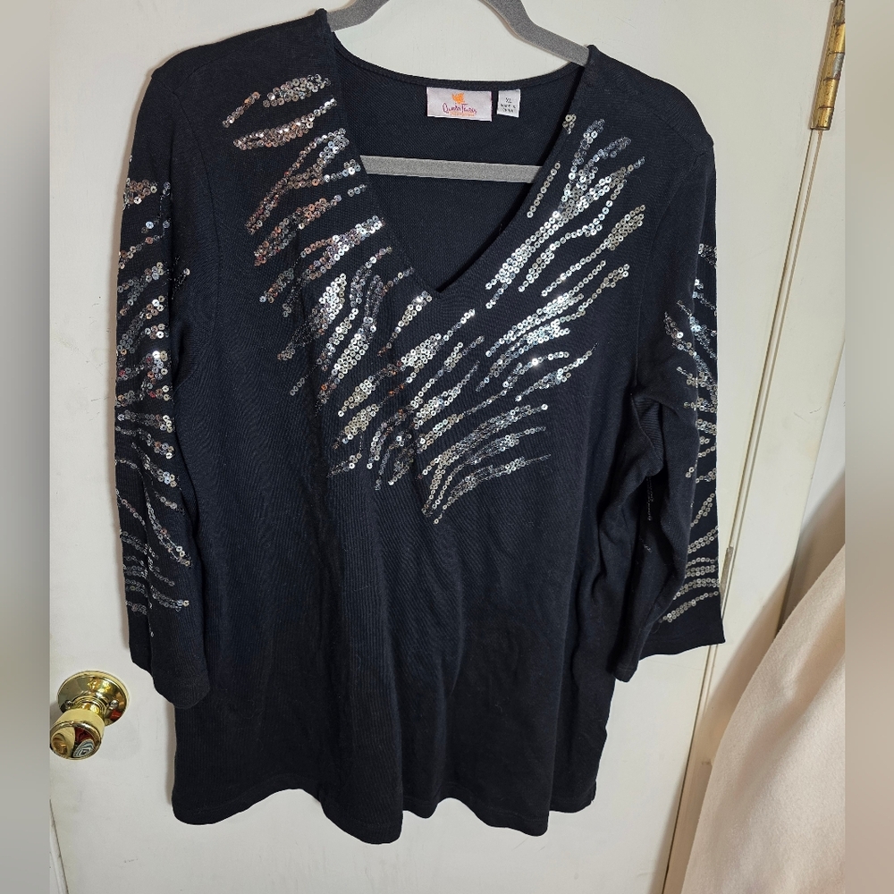 QUACKER FACTORY 3/4 Sleeve Zebra Fun Sequin V-Neck T-Shirt Black XL
